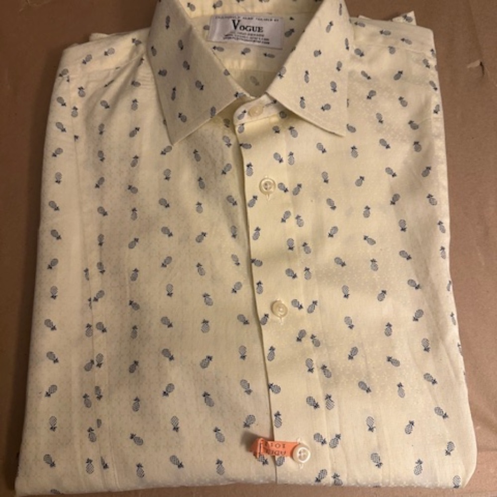 Men's Vogue Hand Tailored long sleeve Yellow shirt Neck 17" and sleeve 34"